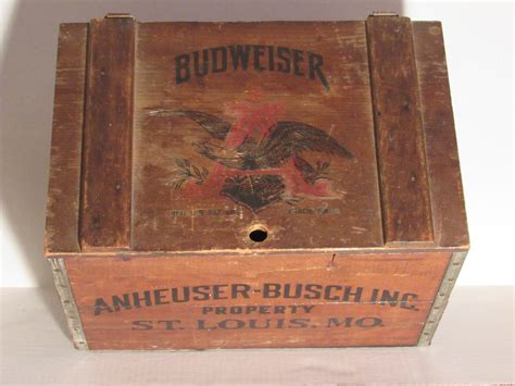 Anheuser-Busch beer crate value